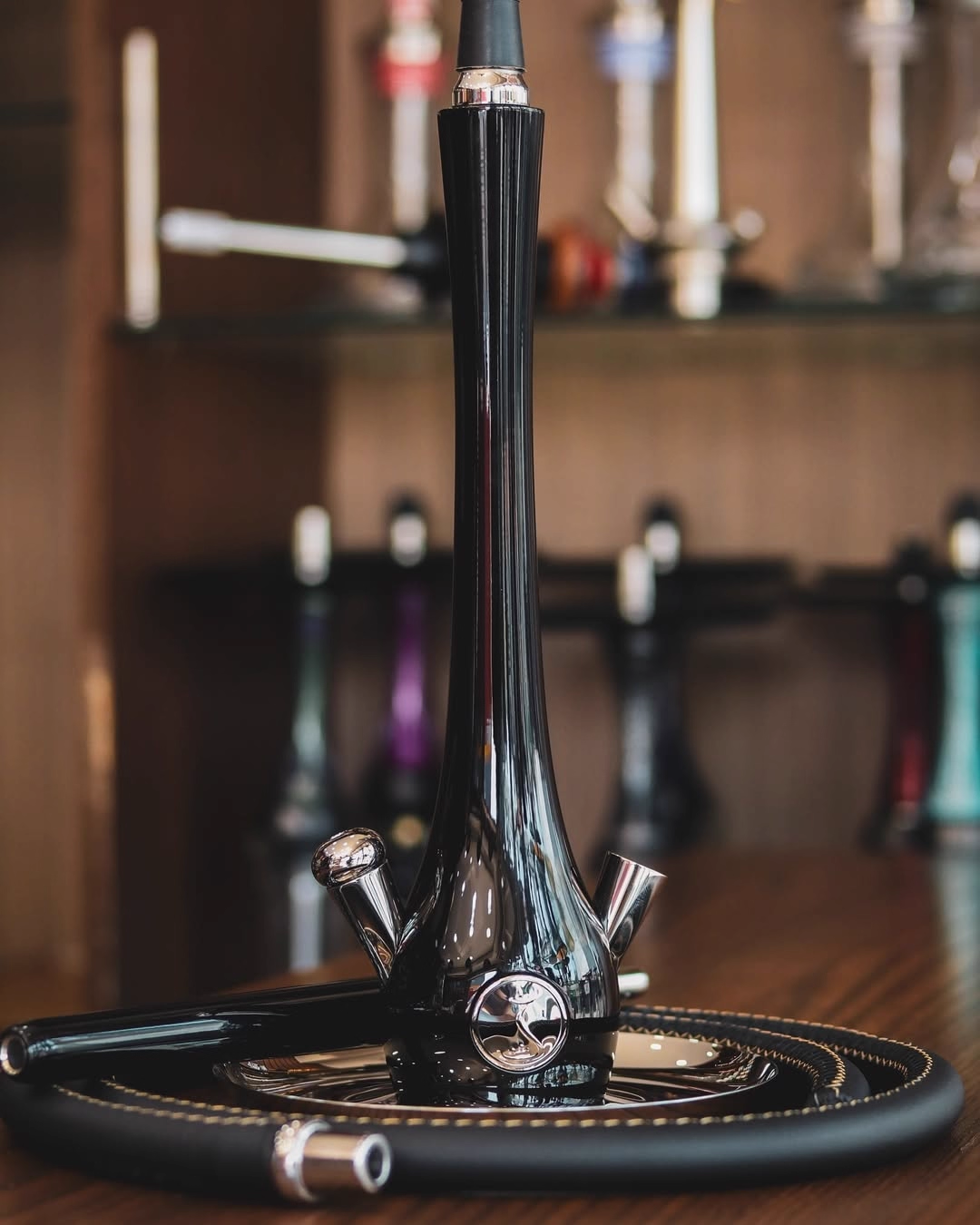 Luxury Wookah Grom Bloom Hookah – Elegant Design with Natural Wood & Glass Base